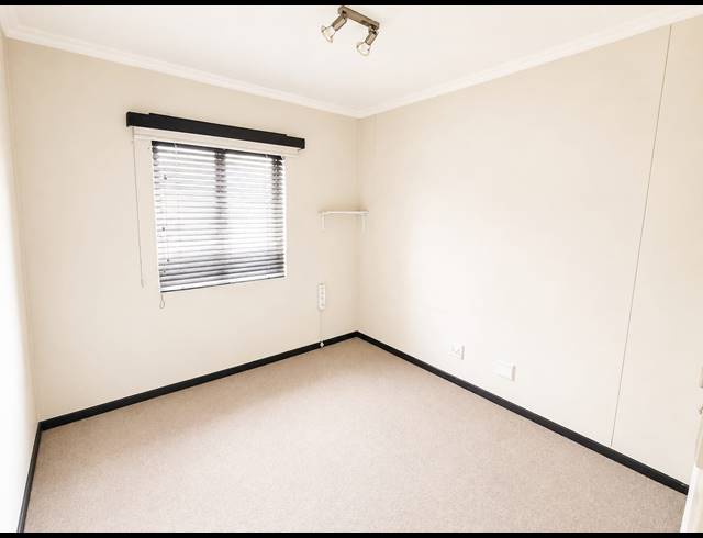 1 BEDROOM APARTMENT FOR SALE IN SHERWOOD